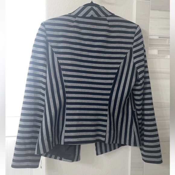 Cache nautical black stripe blazer with anchor buttons - Picture 9 of 9